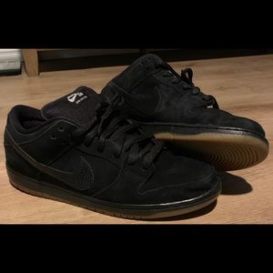 Nike dunk sb low